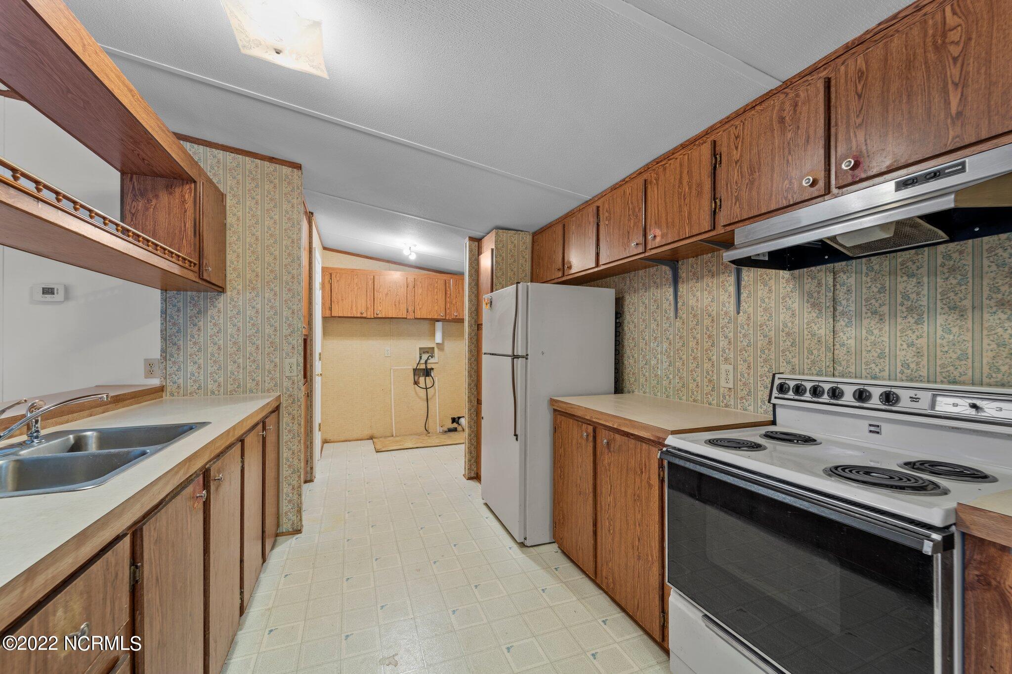 1900 Hills Neck Road Ernul, NC 28527 - Photo 12 of 39 21-web-or-mls-A1C02984