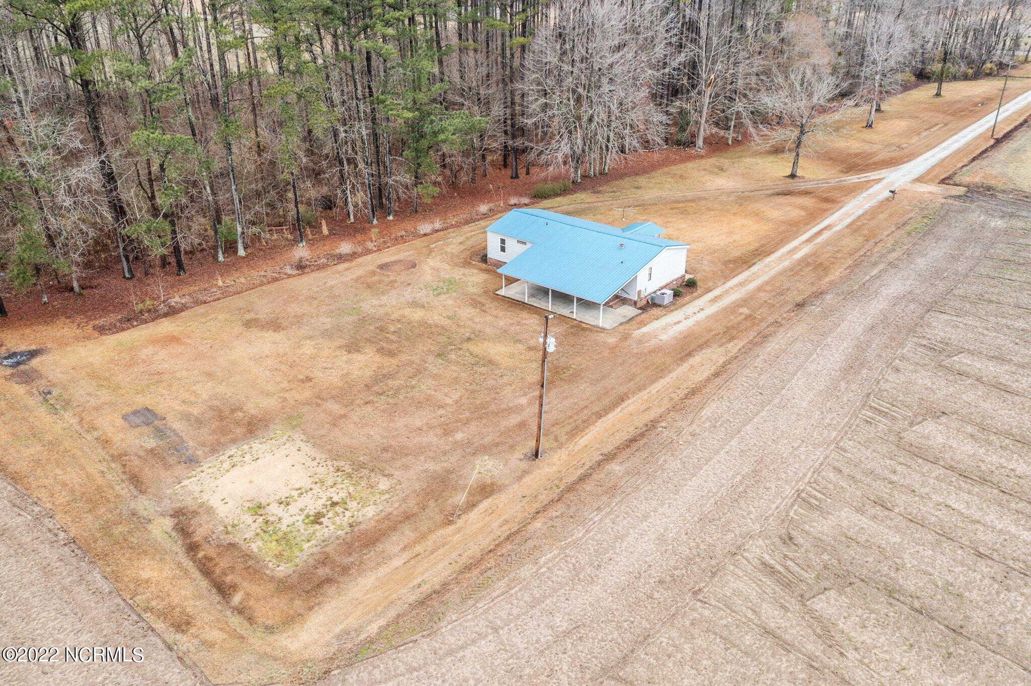 1900 Hills Neck Road Ernul, NC 28527 - Photo 30 of 39 10-web-or-mls-DJI_0674