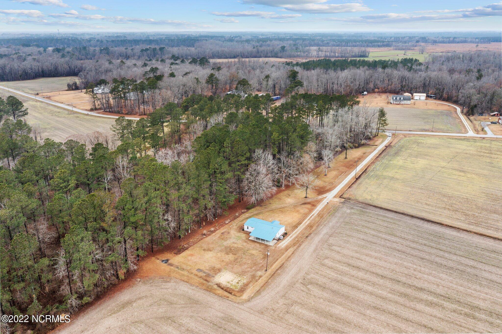 1900 Hills Neck Road Ernul, NC 28527 - Photo 33 of 39 13-web-or-mls-DJI_0682