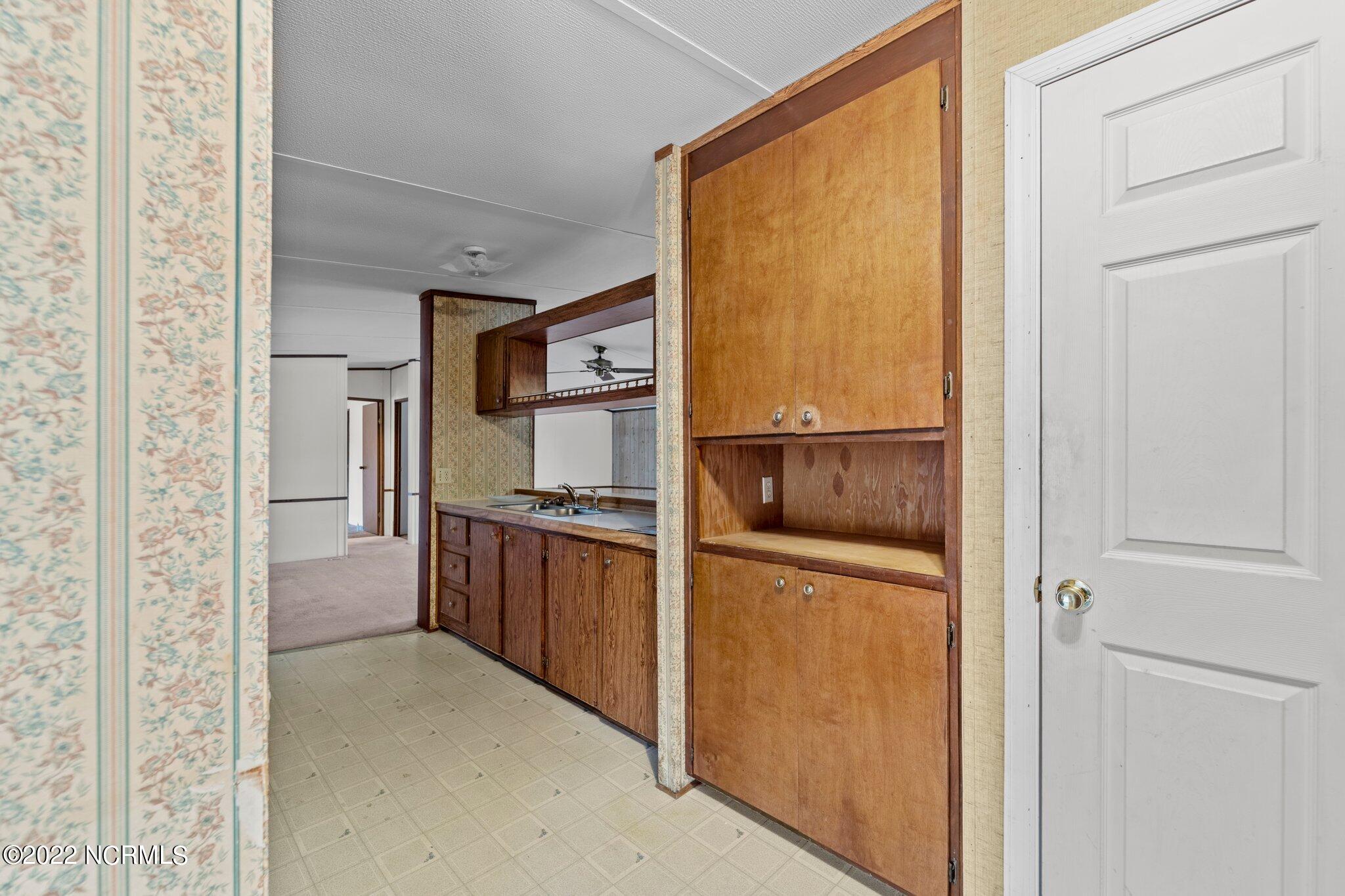 1900 Hills Neck Road Ernul, NC 28527 - Photo 10 of 39 20-web-or-mls-A1C02975