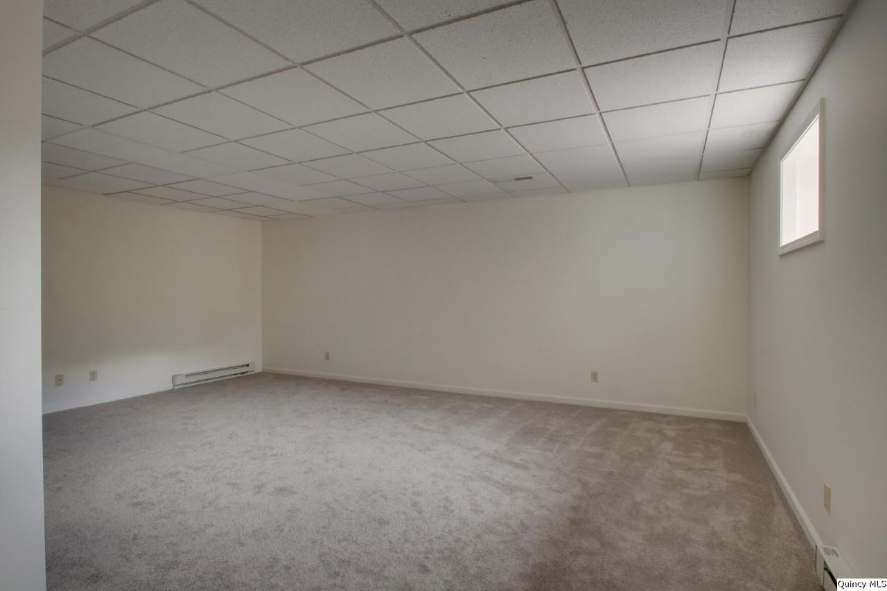 3510 Overlook Drive Quincy, IL 62305 - Photo 25 of 29