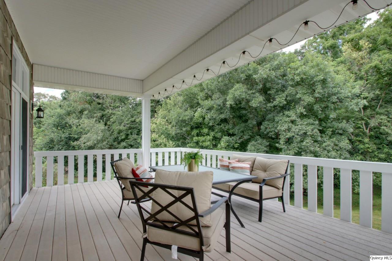 3510 Overlook Drive Quincy, IL 62305 - Photo 29 of 29 a view of a chairs on the roof deck