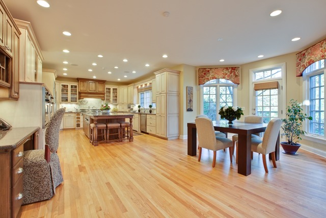 1110 Seneca Road Wilmette, IL 60091 - Photo 4 of 16