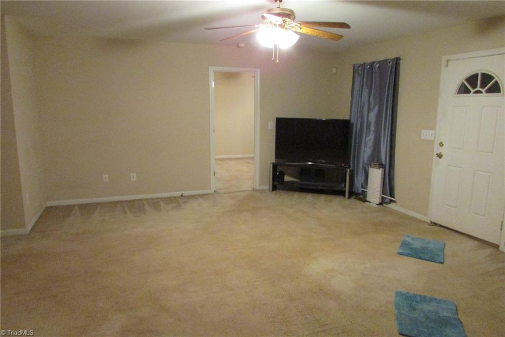 801 Providence Church Road Randleman, NC 27317 - Photo 5 of 30 Gallery Image 5