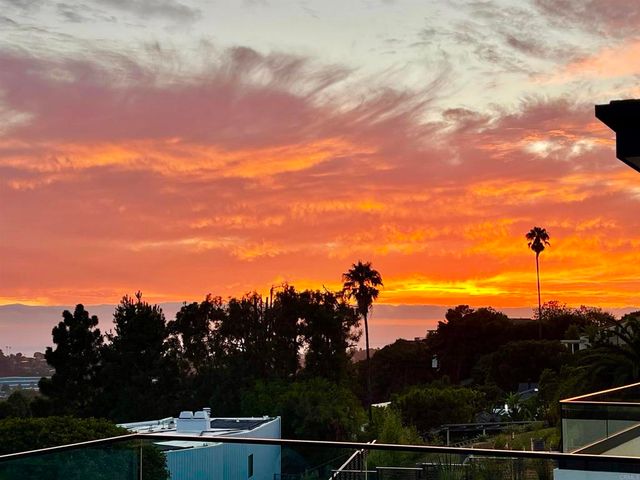 $6,449,000 | 1110 Solana Drive, Del Mar, CA 92014