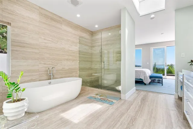 $6,449,000 | 1110 Solana Drive, Del Mar, CA 92014