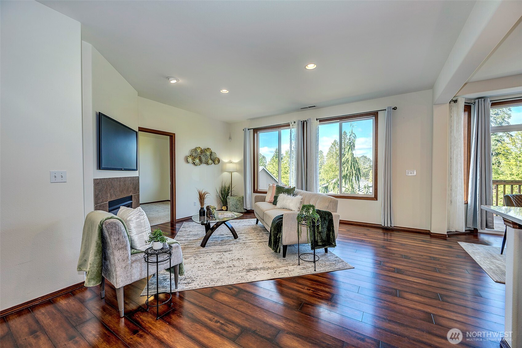 22820 41st Drive Southeast Bothell, WA 98021 - Photo 7 of 32 Gallery Image 7