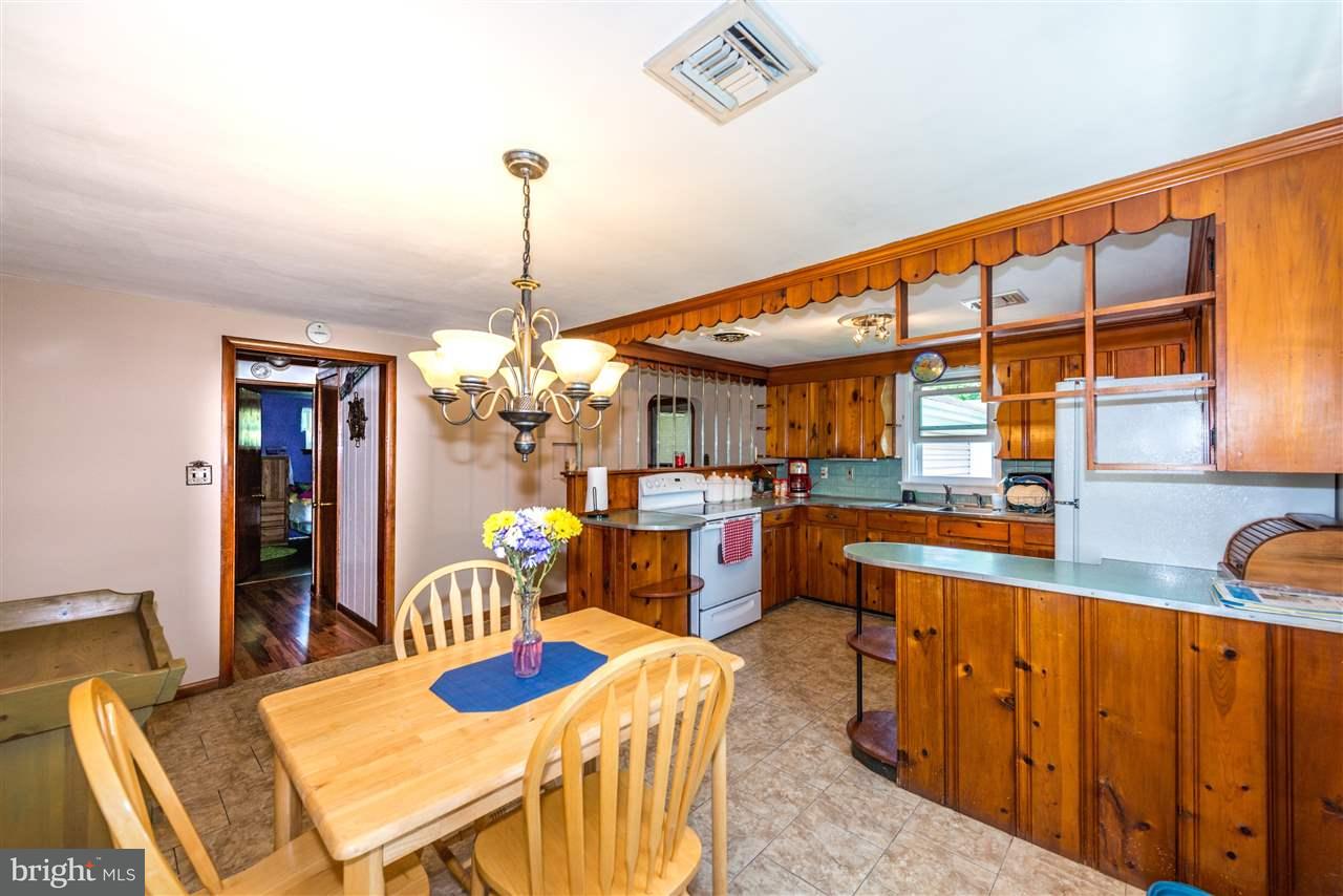 569 East Canal Road York, PA 17404 - Photo 12 of 25 Gallery Image 12