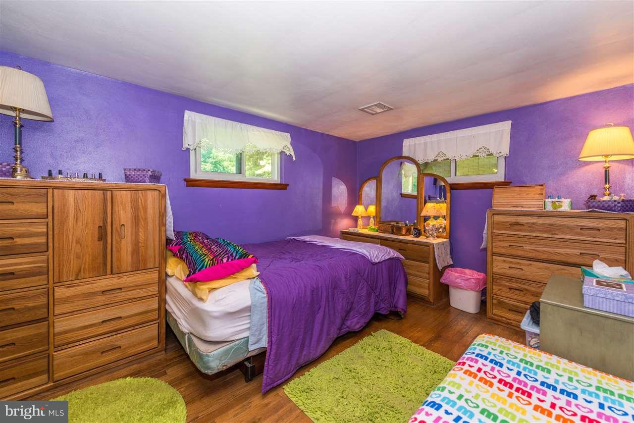 569 East Canal Road York, PA 17404 - Photo 15 of 25 Gallery Image 15