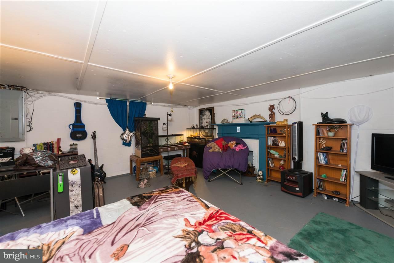 569 East Canal Road York, PA 17404 - Photo 18 of 25 Gallery Image 18