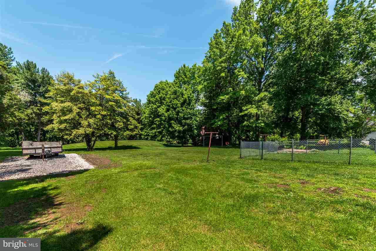 569 East Canal Road York, PA 17404 - Photo 24 of 25 Gallery Image 24