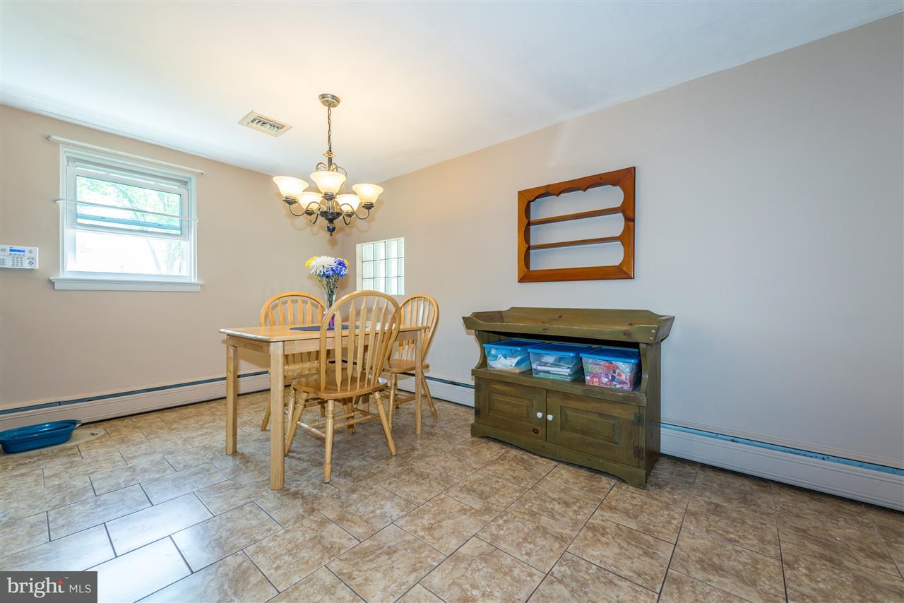 569 East Canal Road York, PA 17404 - Photo 8 of 25 Gallery Image 8