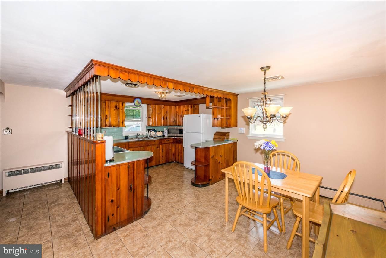 569 East Canal Road York, PA 17404 - Photo 9 of 25 Gallery Image 9