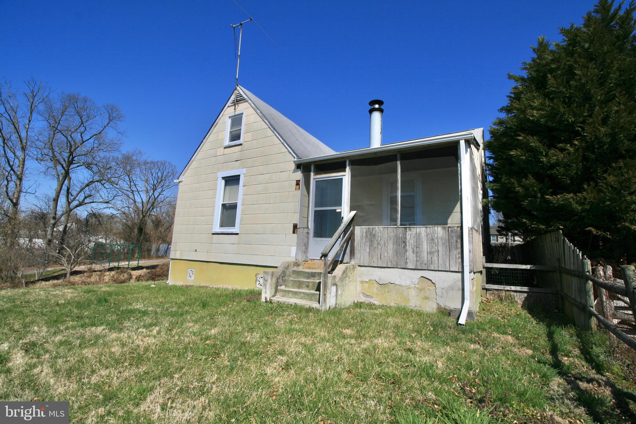 11307 Beach Road White Marsh, MD 21162 - Photo 8 of 22 Waterfront Side of Home