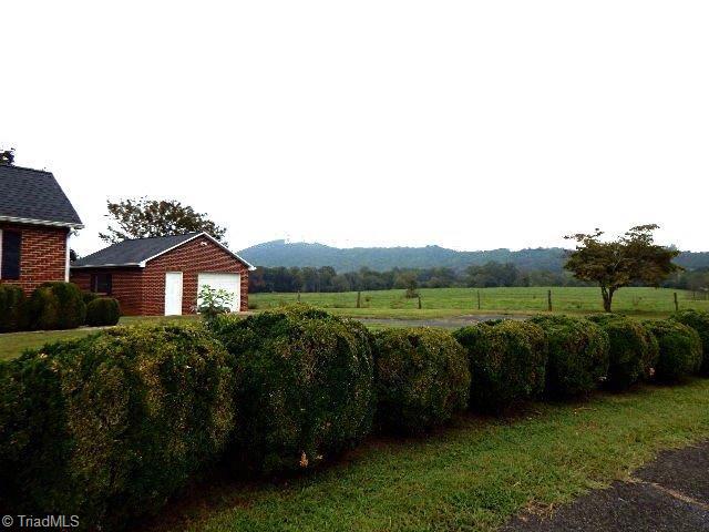 3295 Cedar Forest Road Jonesville, NC 28642 - Photo 3 of 20 Gallery Image 3