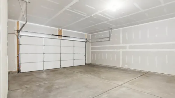 a view of a garage