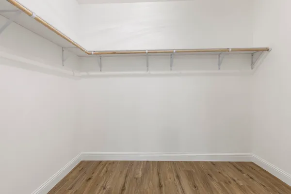 $770,000 | 35 Classic Oaks Place, The Woodlands, TX 77382