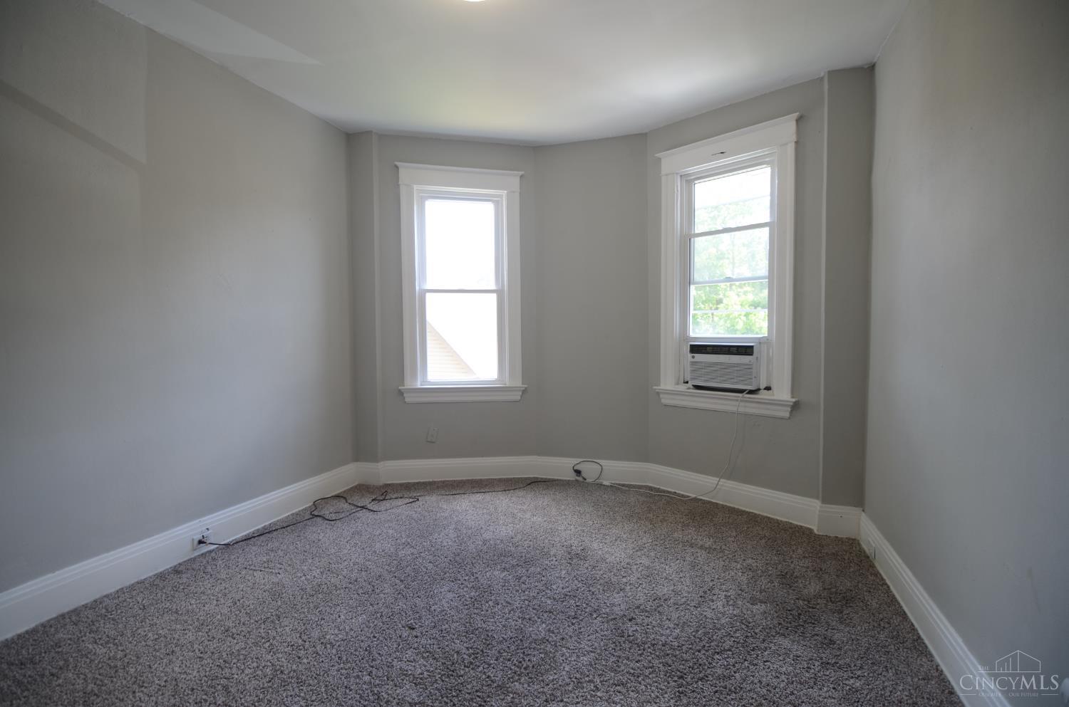 3450 Ruther Avenue Cincinnati, OH 45220 - Photo 13 of 24 Gallery Image 13