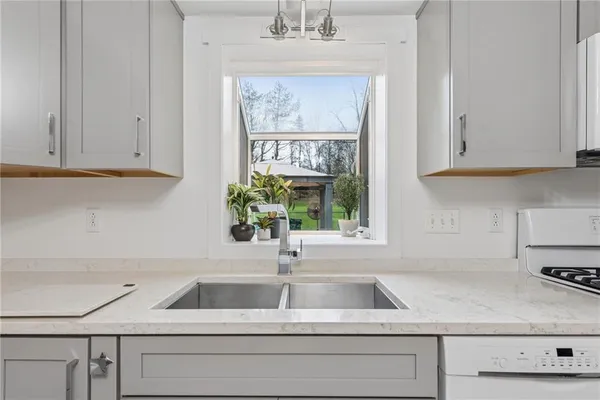 $449,900 | 2242 Woodmont Drive, Export, PA 15632