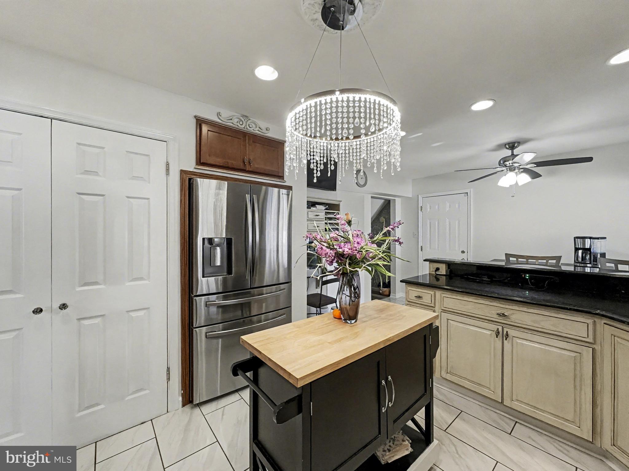 3121 Pineview Drive Dover, PA 17315 - Photo 3 of 21