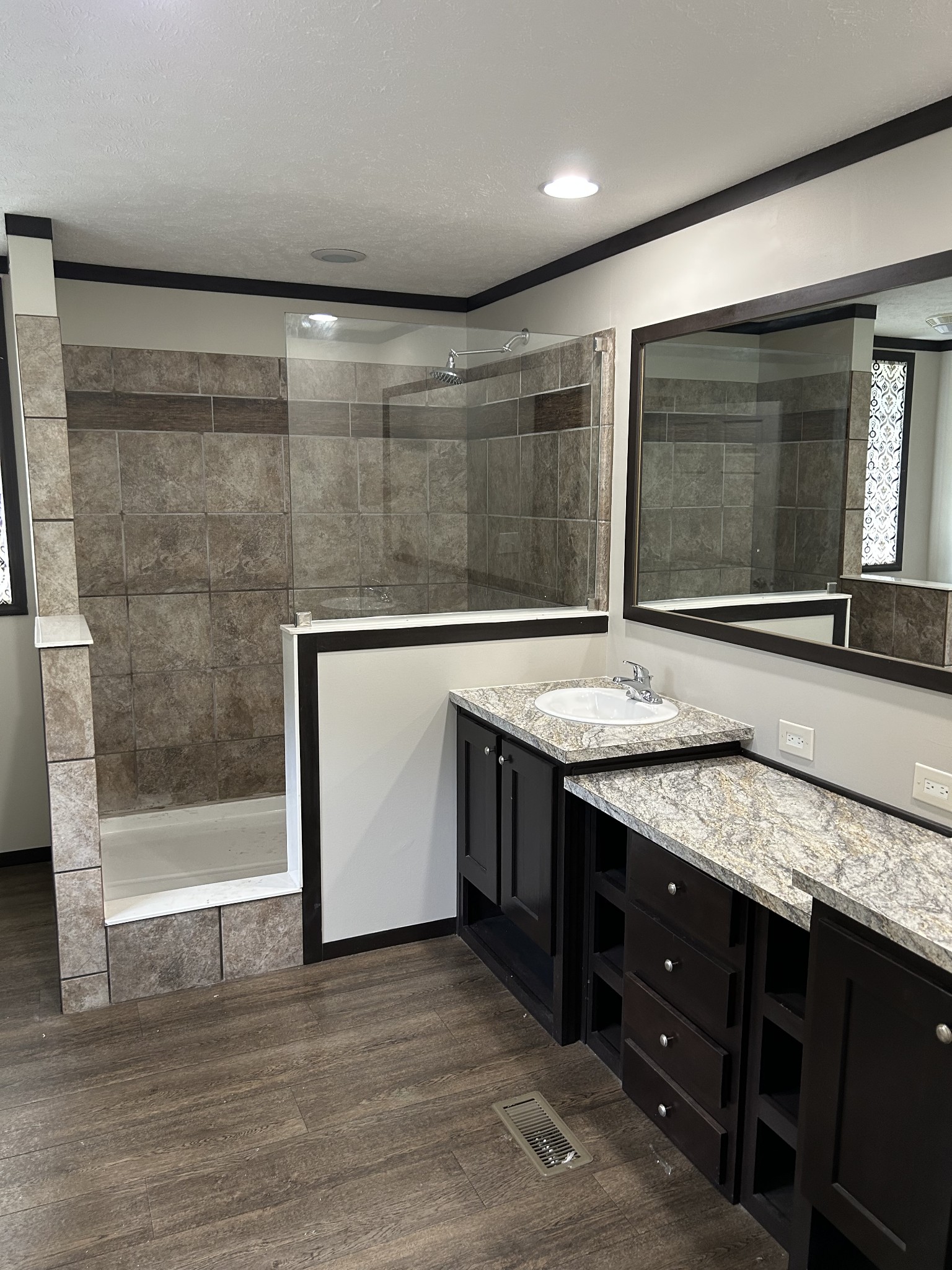 1762 Walden Ridge Road Manchester, TN 37355 - Photo 6 of 12 a bathroom with a granite countertop sink mirror and bathtub