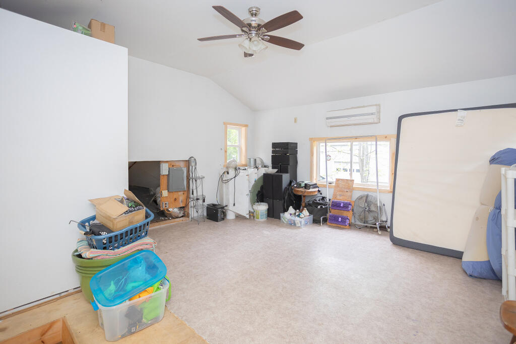 558 Temple Road Wilton, ME 04294 - Photo 18 of 39 sandyriverrealty-16