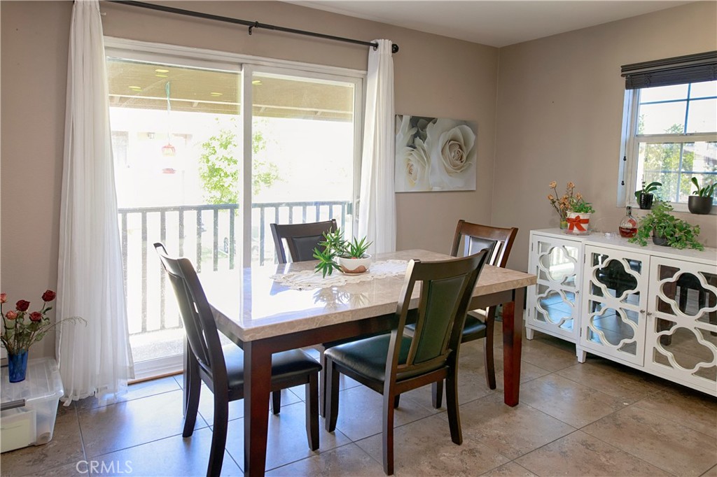 8090 Cornwall Court, Unit 51 Rancho Cucamonga, CA 91739 - Photo 6 of 36 dinning room
