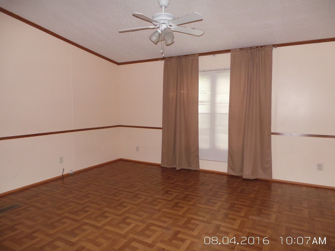 261 Burgess Road Gaffney, SC 29341 - Photo 8 of 18
