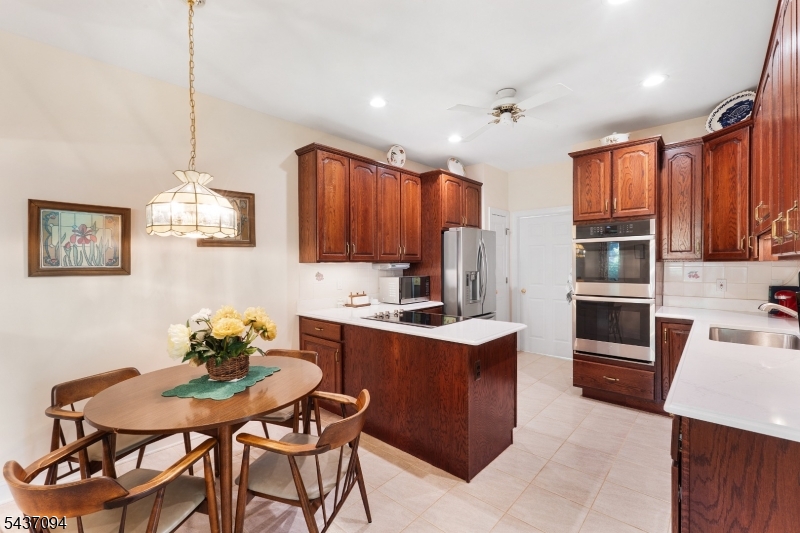 20 Polo Club Road Far Hills, NJ 07931 - Photo 11 of 29