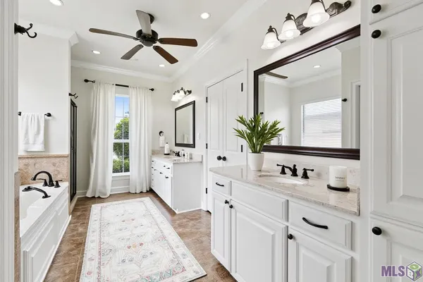 $639,900 | 11177 Toria Lane, St. Amant, LA 70774