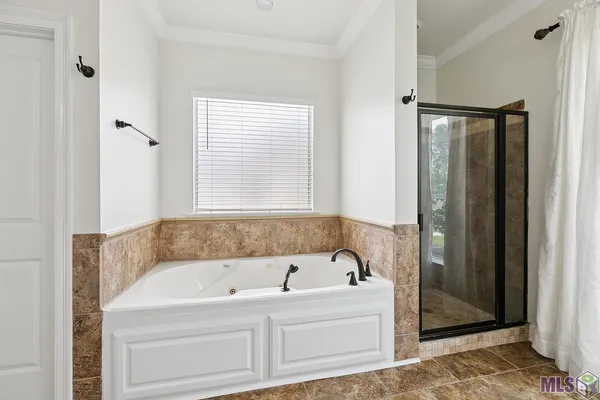 $639,900 | 11177 Toria Lane, St. Amant, LA 70774