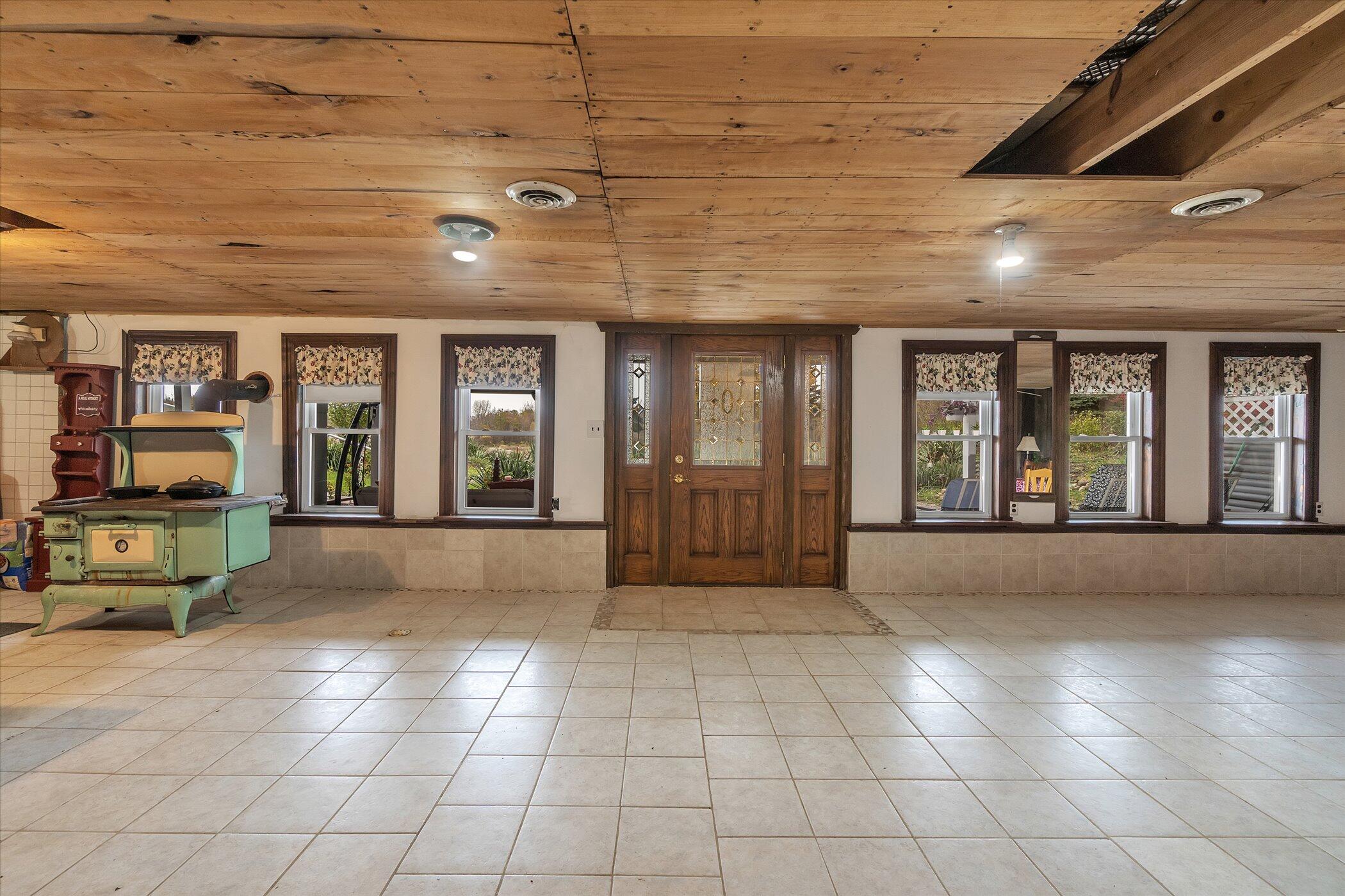 1151 East County Line Road Homer, MI 49245 - Photo 35 of 55 29-1151-E-County-Line-Rd-WindowStill-Rea