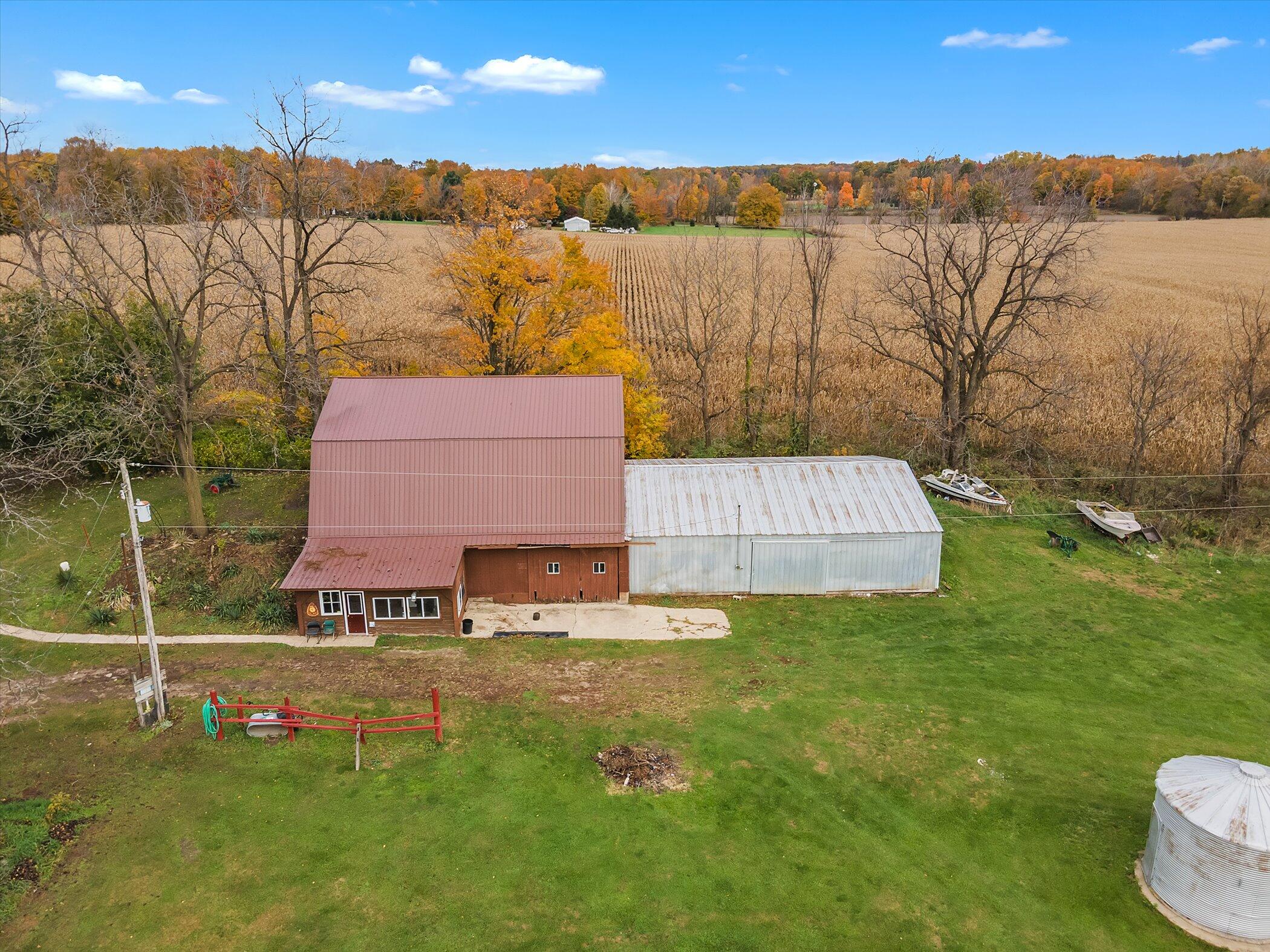 1151 East County Line Road Homer, MI 49245 - Photo 47 of 55 48-1151-E-County-Line-Rd-WindowStill-Rea