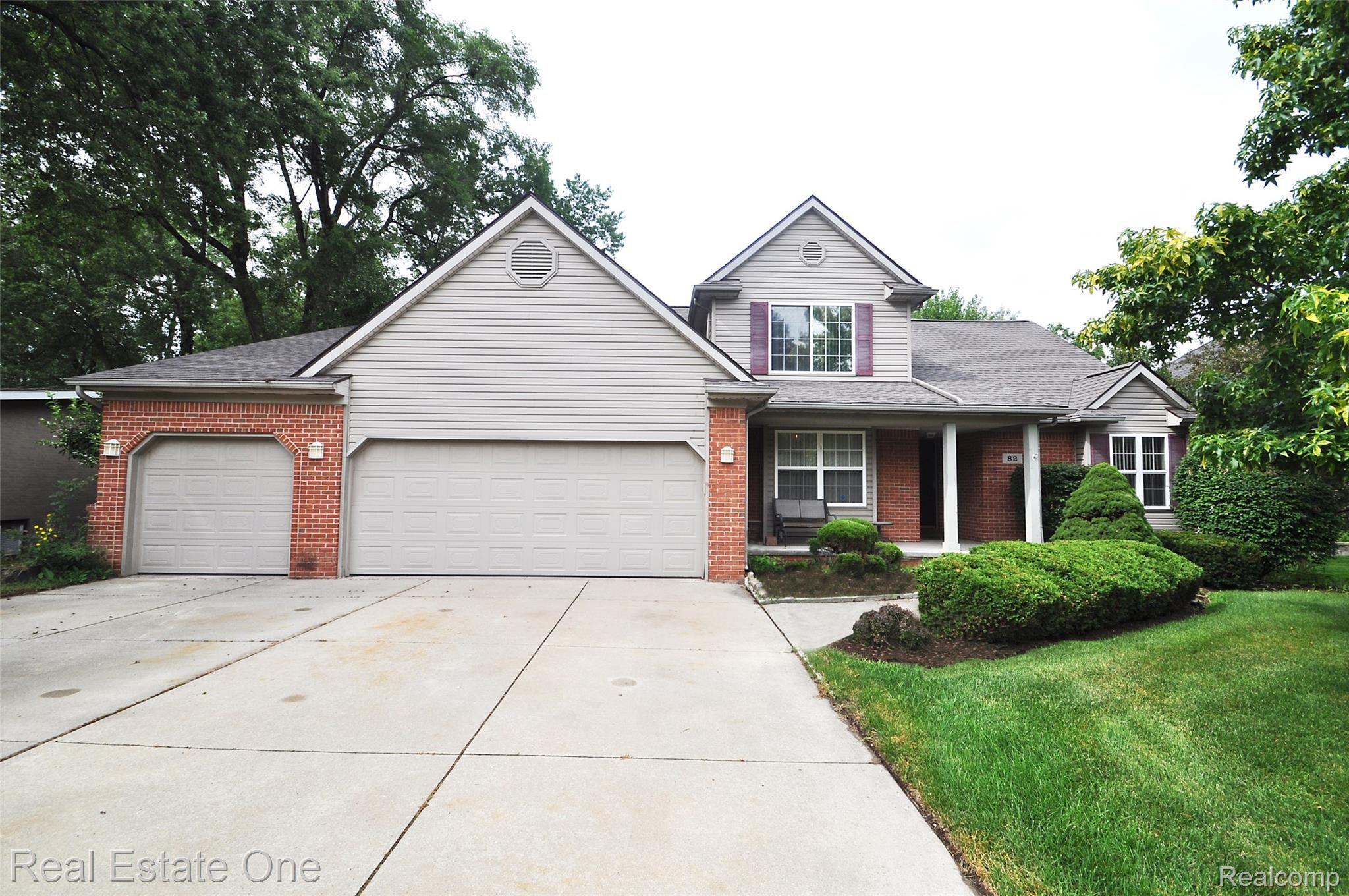 82 Kalhaven Road Rochester, MI 48307 - Photo 1 of 25 2.JPG