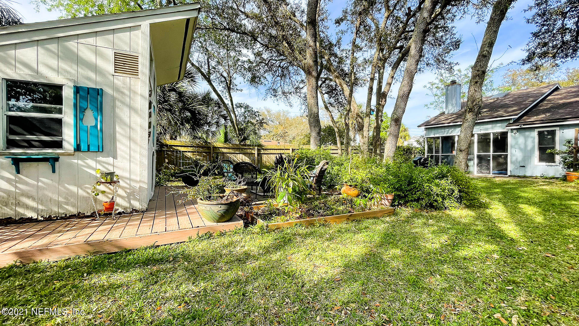 1756 Riley Street Jacksonville Beach, FL 32250 - Photo 26 of 29 026_Lush Landscaping