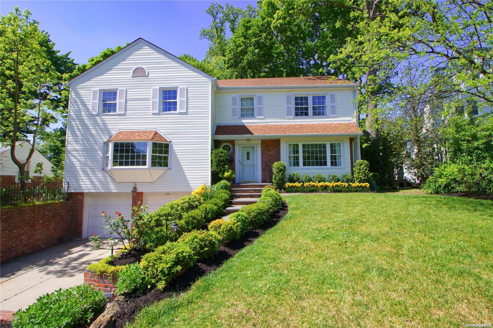 321 Ryder Road Manhasset, NY 11030 - Photo 1 of 1 321 RYDER ROAD MANHASSET, NY
