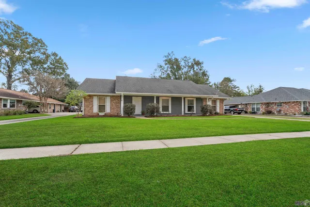 $269,000 | 6225 Chattanooga Drive, Baton Rouge, LA 70817