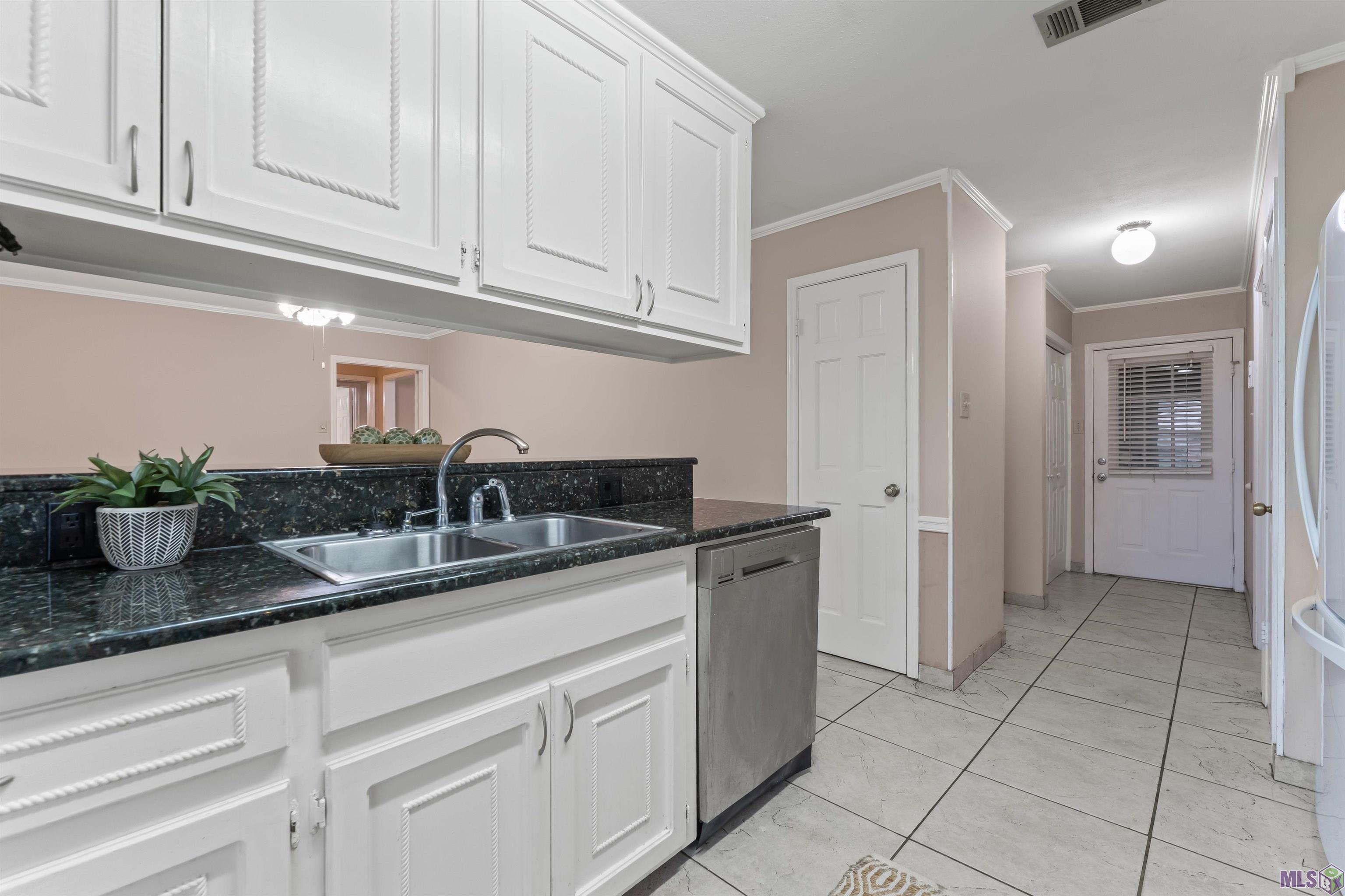 6225 Chattanooga Drive Baton Rouge, LA 70817 - Photo 15 of 32