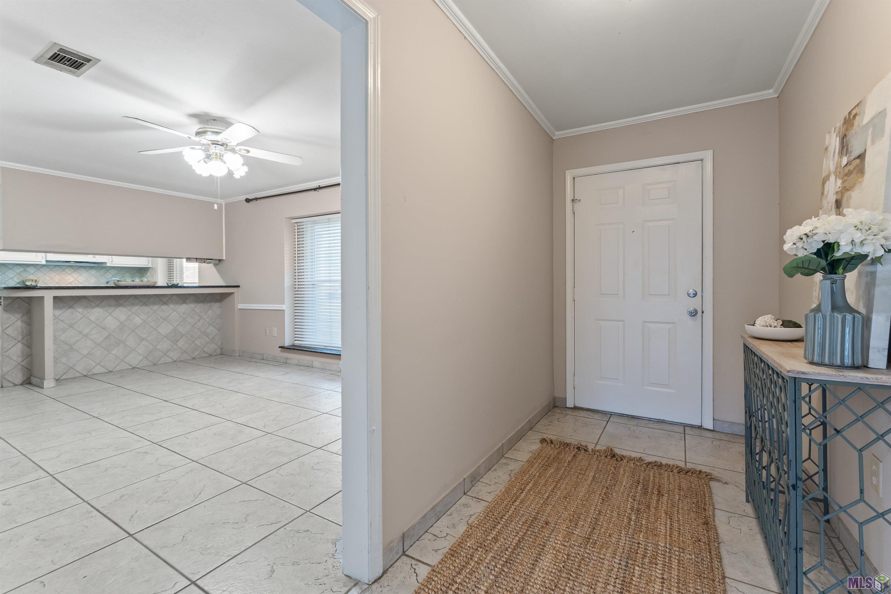 6225 Chattanooga Drive Baton Rouge, LA 70817 - Photo 4 of 32