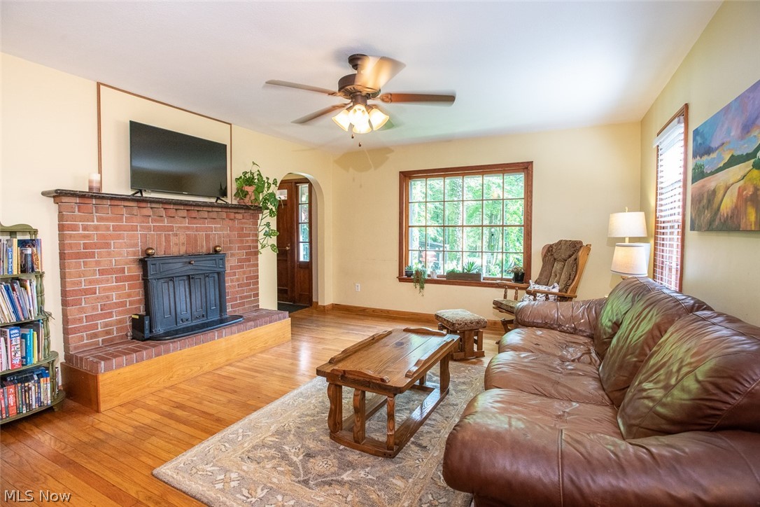 960 Mills Road Wadsworth, OH 44281 - Photo 7 of 34 Gallery Image 7