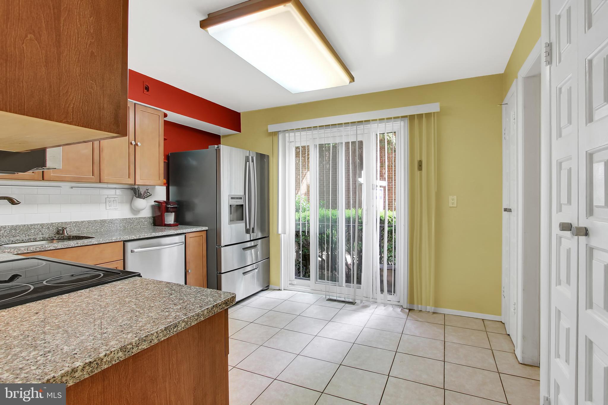 1909 Greenberry Road Baltimore, MD 21209 - Photo 6 of 33 Gallery Image 6