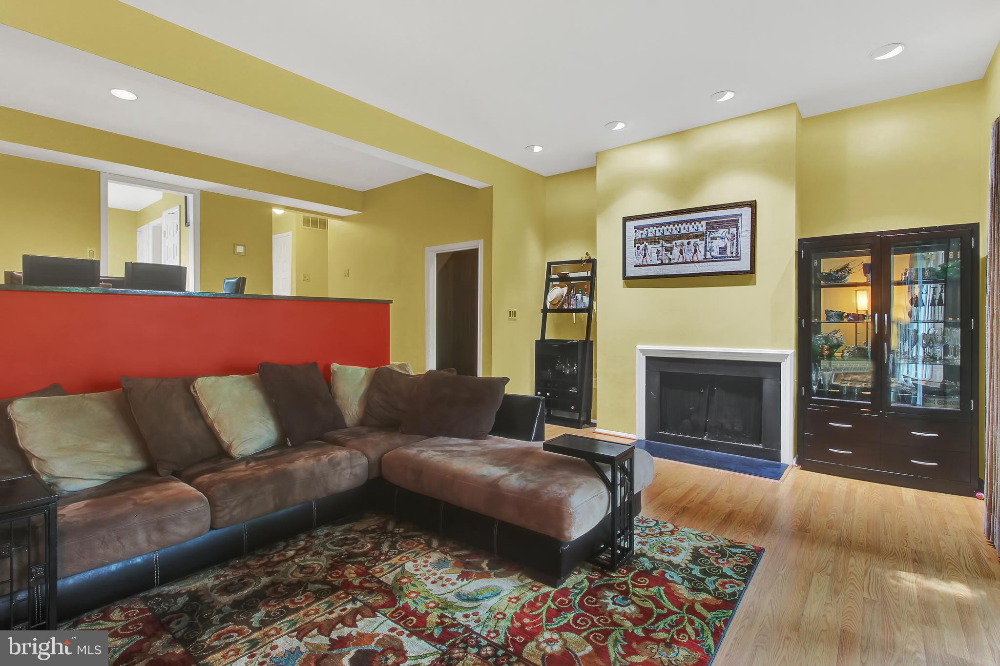 1909 Greenberry Road Baltimore, MD 21209 - Photo 10 of 33 Living room with gas fireplace