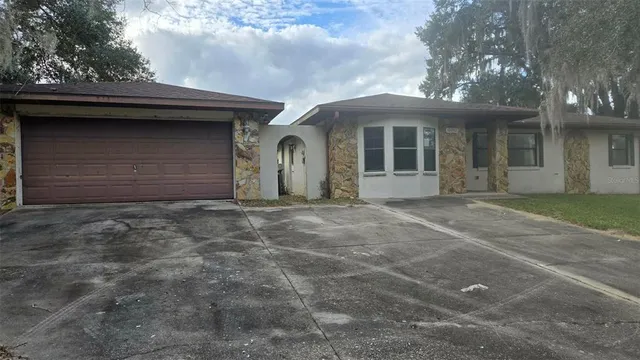 $155,000 | 12082 Southeast 61st Court, Belleview, FL 34420