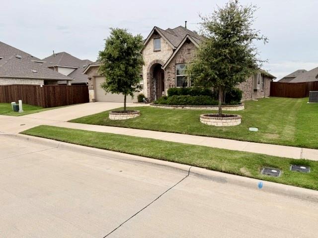 801 Susan Street Anna, TX 75409 - Photo 2 of 31