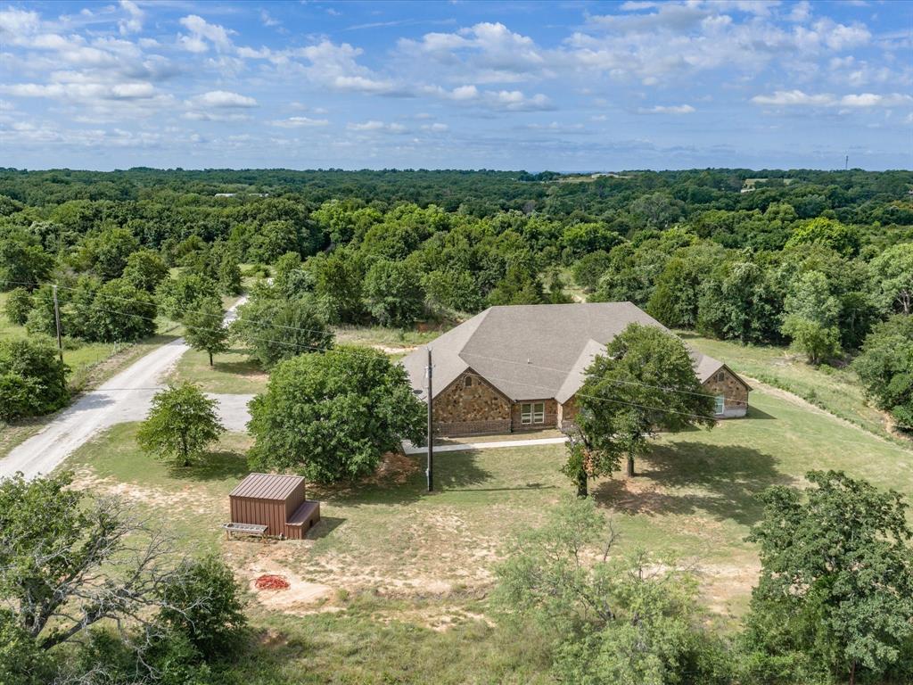 910 County Road 1111 Decatur, TX 76234 - Photo 2 of 35