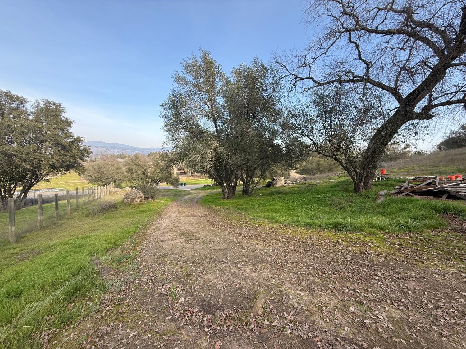2 Happy Hollow Road Coarsegold, CA 93614 - Photo 11 of 13 Gallery Image 11