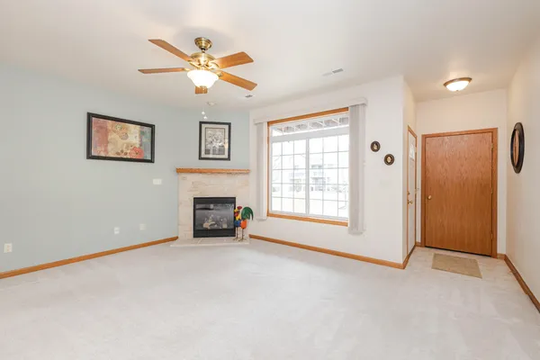 $295,000 | W197N17110 Stonewall Drive, Jackson, WI 53037