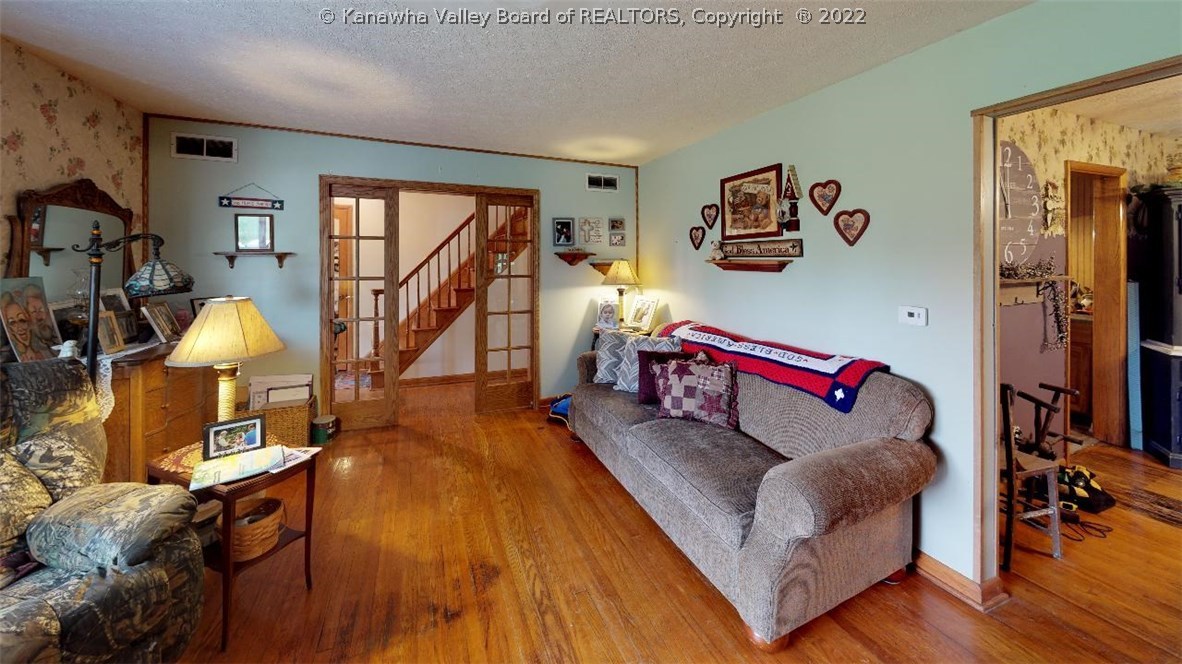 3931 Point Pleasant Road Ravenswood, WV 26164 - Photo 4 of 26 Gallery Image 4