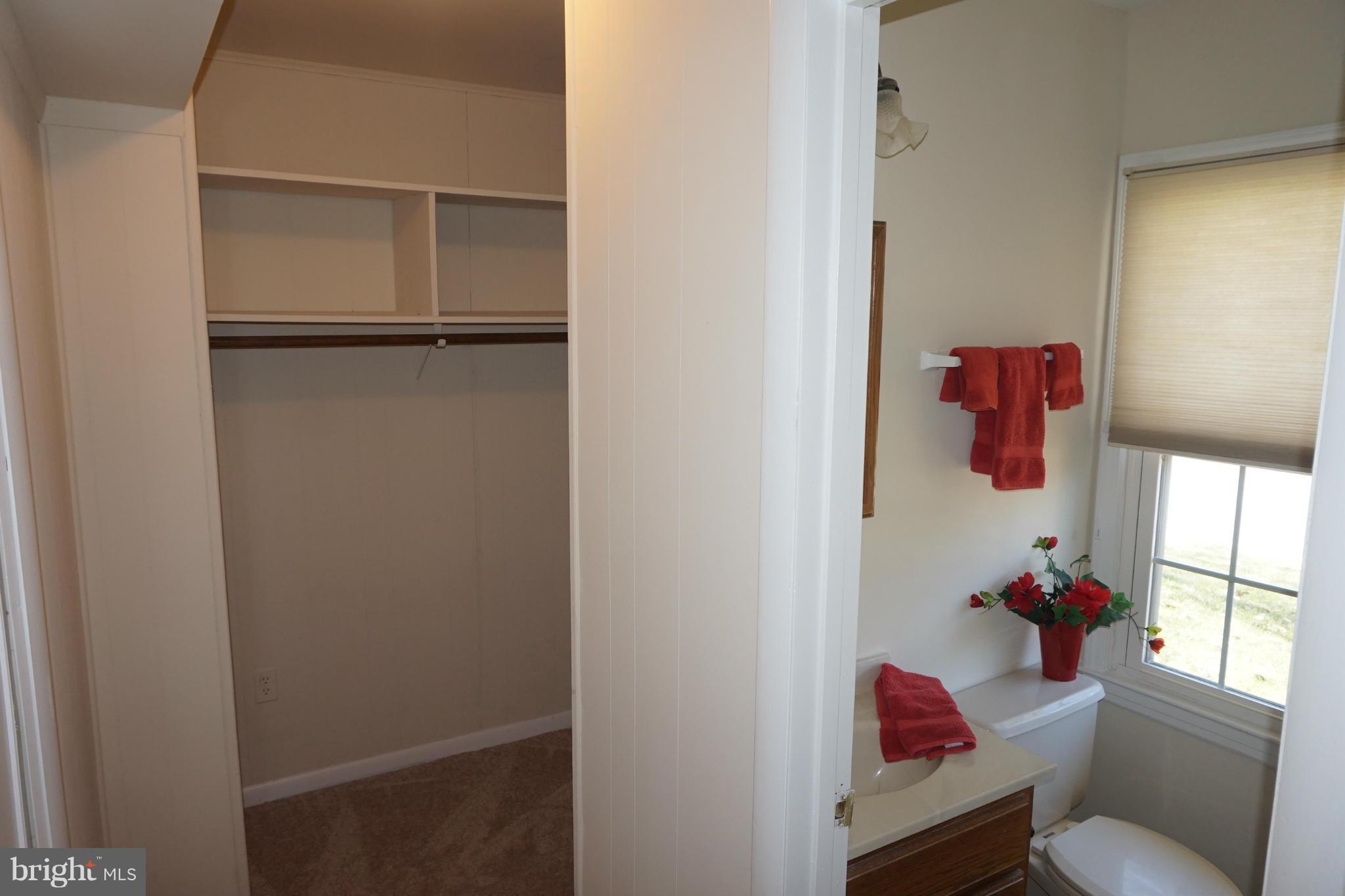 804 West Poplar Road Sterling, VA 20164 - Photo 12 of 22 Bath (Master)