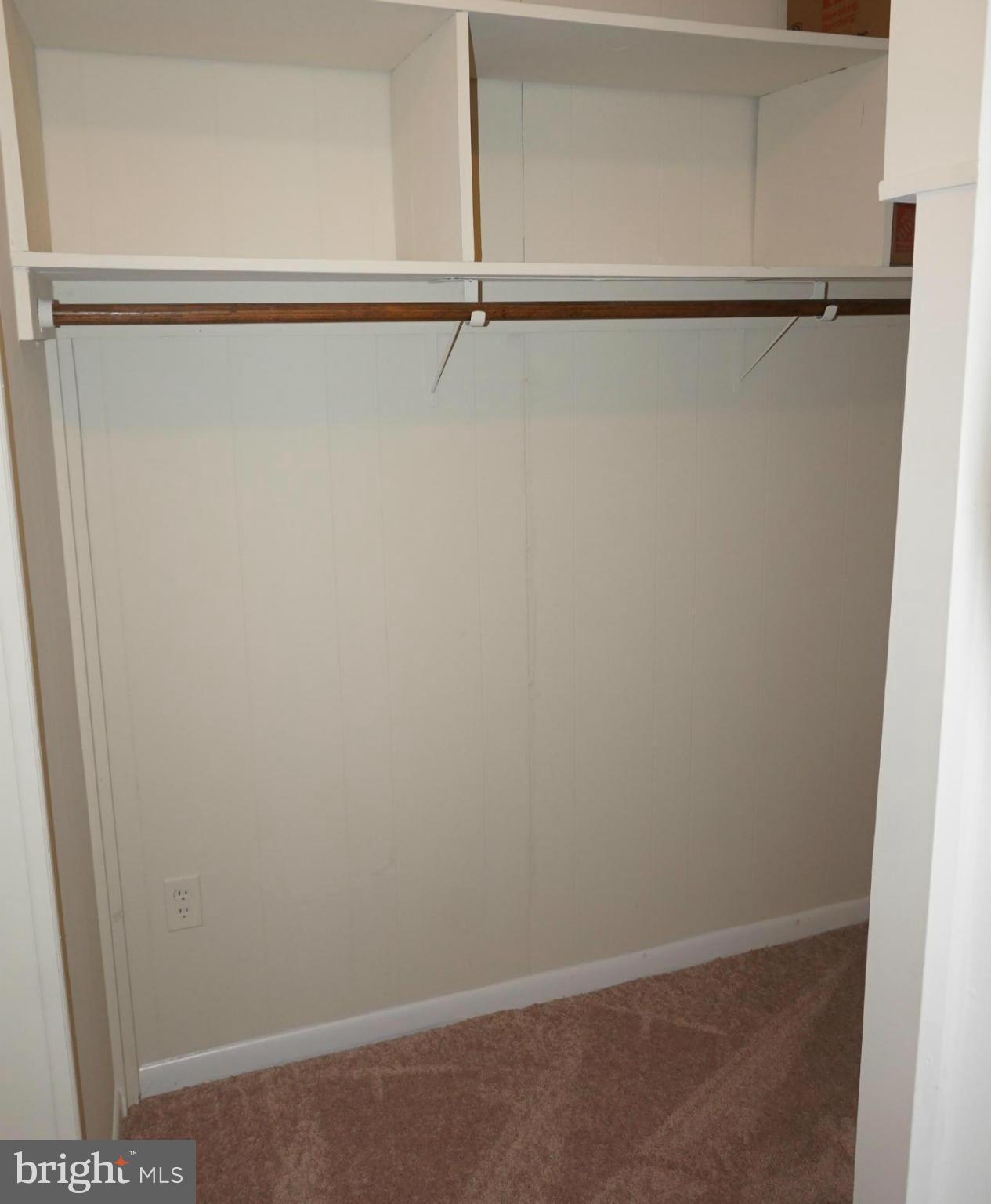 804 West Poplar Road Sterling, VA 20164 - Photo 13 of 22 Interior (General)